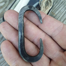 Load image into Gallery viewer, Flint and Steel kit -  Traditional &quot;C&quot; style HC striker
