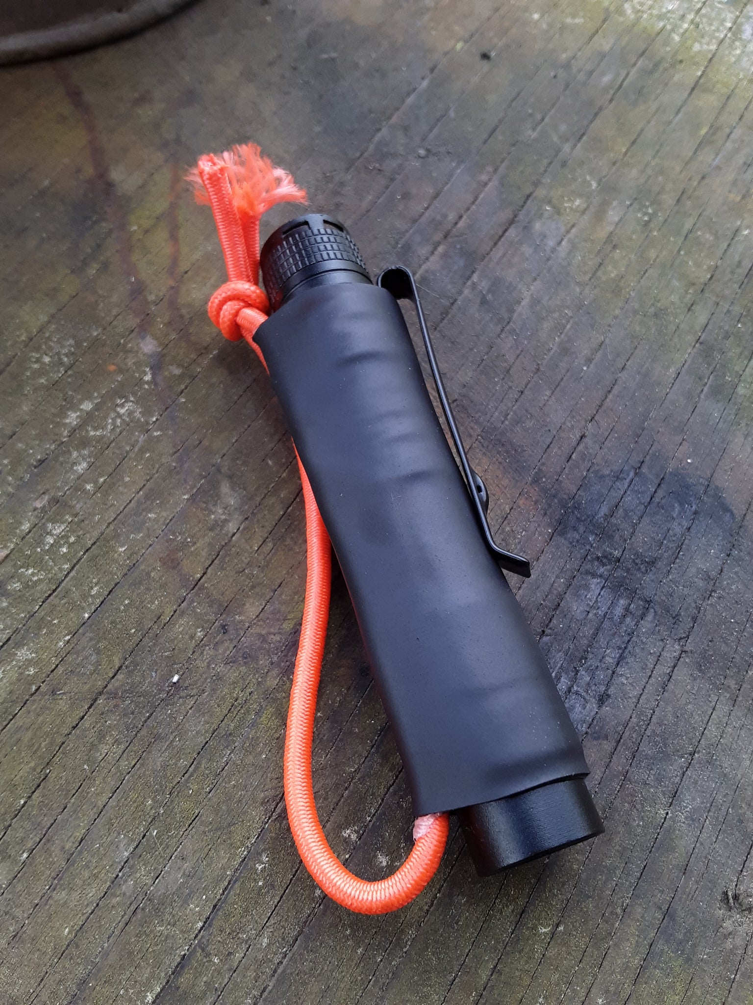 DIY Flashlight w/ lanyard kit – Bushcraft Kelso